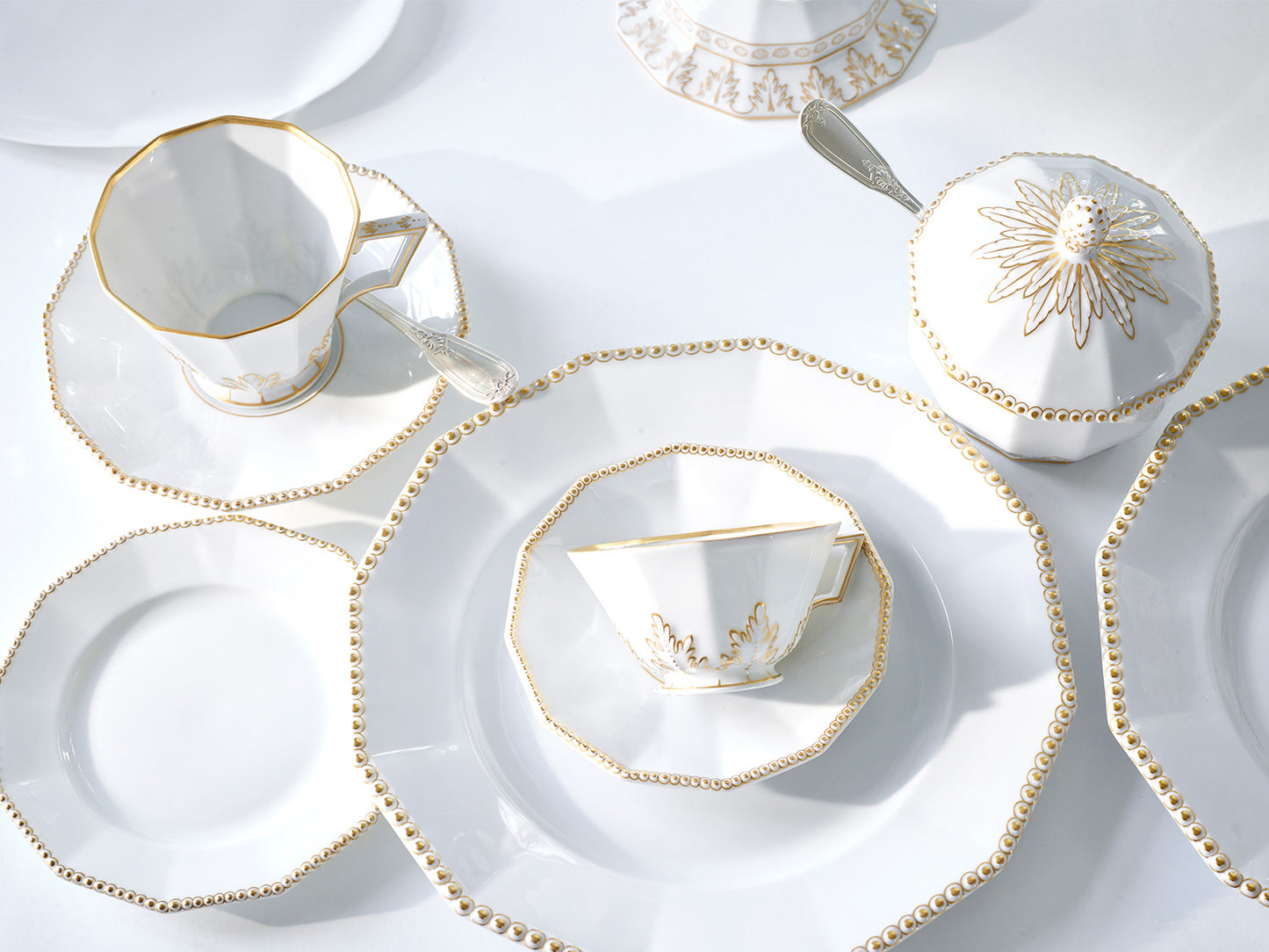 Kaffeetasse | Perl | Gold